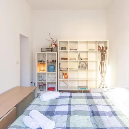 Apartment Nel Ghetto, By Short Holidays