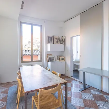 Apartment Nel Ghetto, By Short Holidays