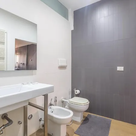 Apartment Nel Ghetto, By Short Holidays